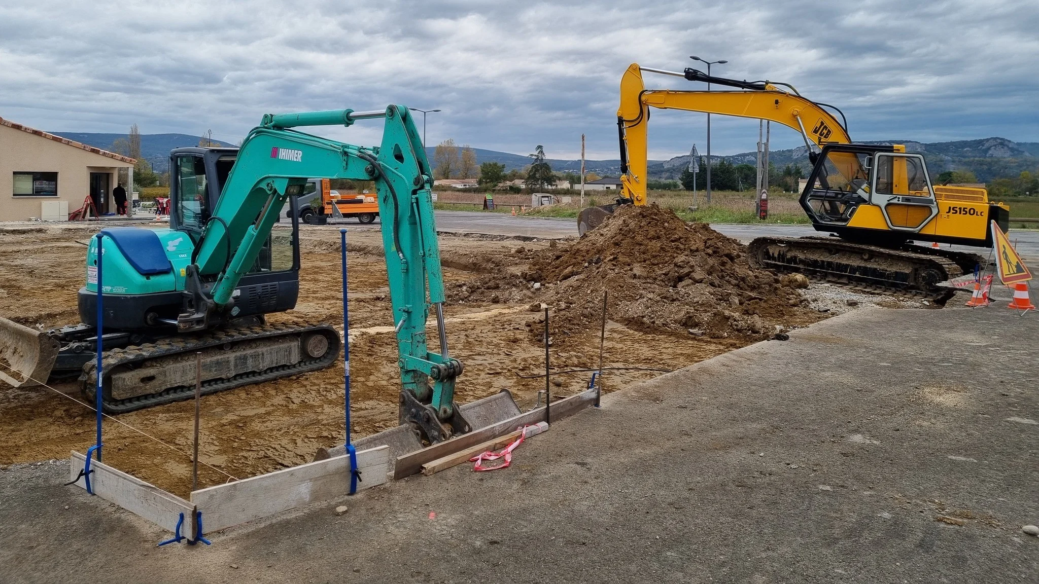 Terrassement, ouverture de fondations pour un batiment